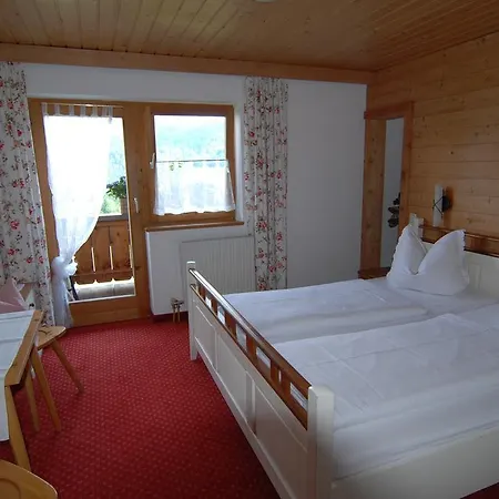 Altenhauser Hof * Кёссен