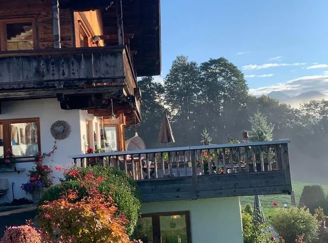 Altenhauser Hof * كوسن