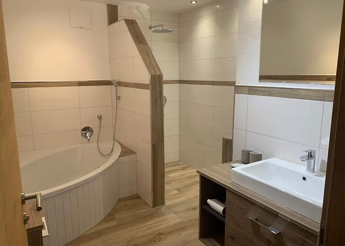 مزرعة للإقامة Altenhauser Hof